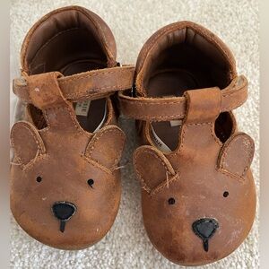 Donsje leather bear shoes